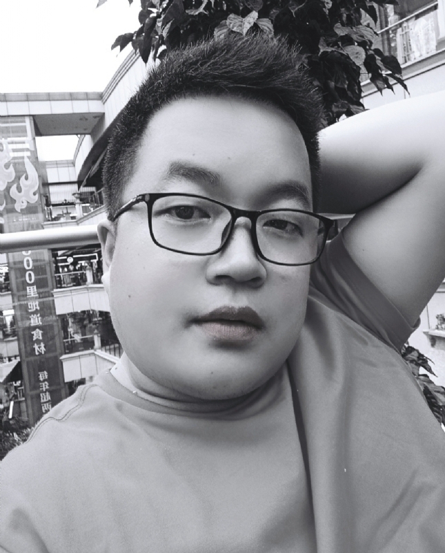 2公子的第三张照片--洛阳相亲服务中心