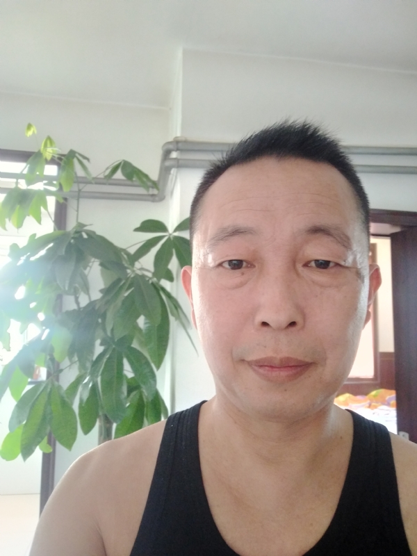 简单快乐百姓网的第一张照片--洛阳相亲服务中心