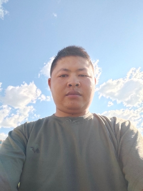小马的第一张照片--洛阳相亲服务中心