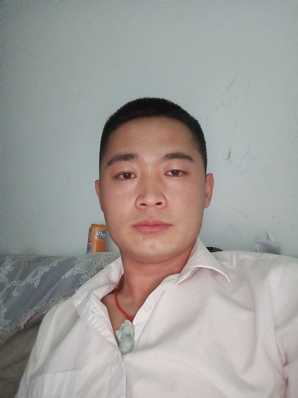 也许太年轻的第一张照片--洛阳相亲服务中心