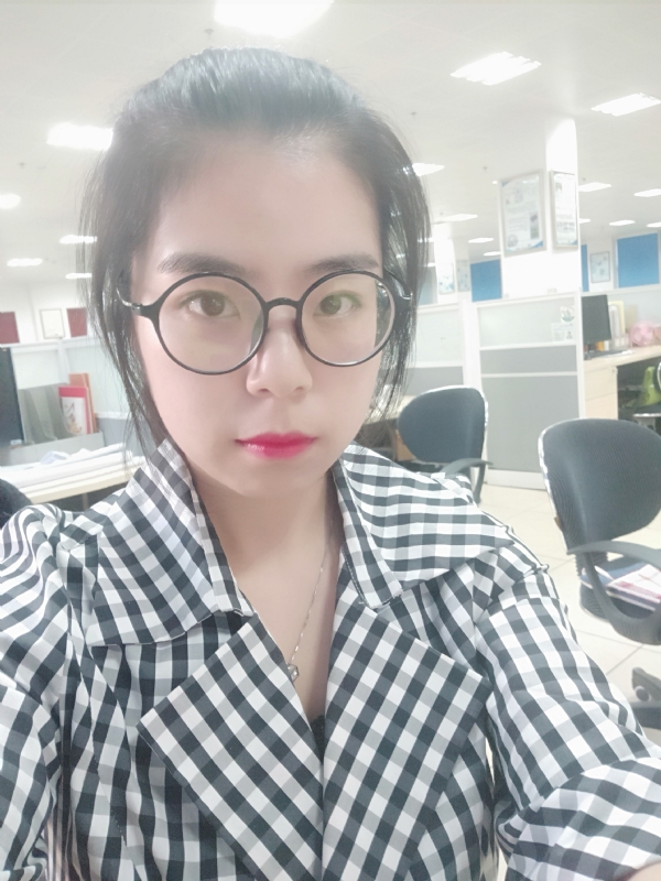 莹莹的第一张照片--洛阳相亲服务中心