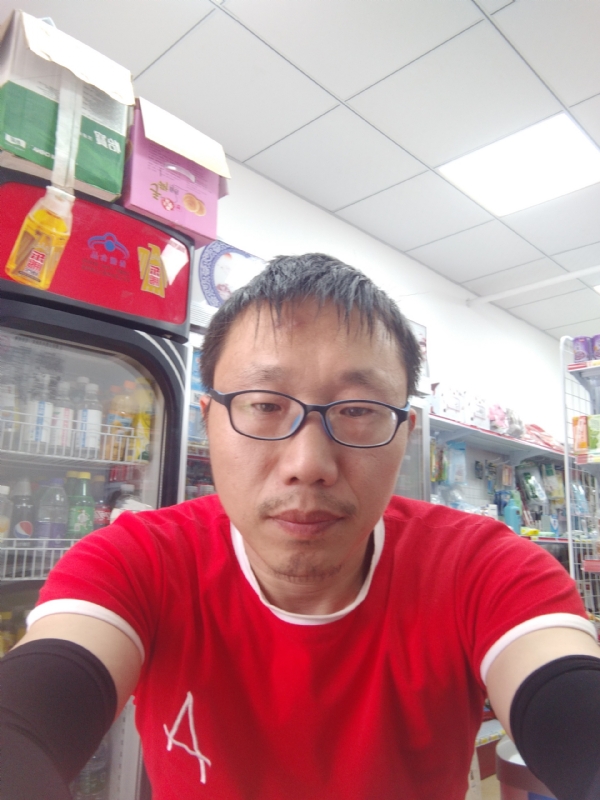 众里寻你的第一张照片--洛阳相亲服务中心