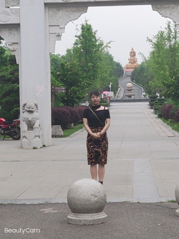 魏沐阳子的第三张照片--洛阳相亲服务中心