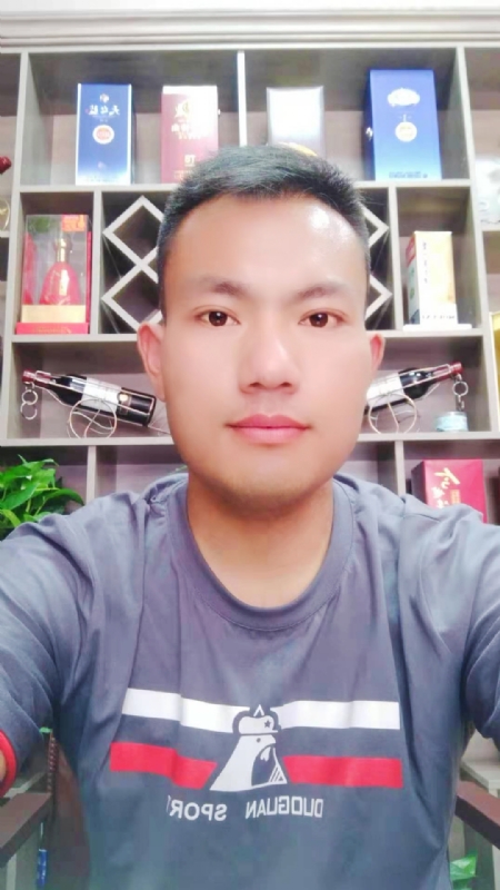 钱乾的第一张照片--洛阳相亲服务中心