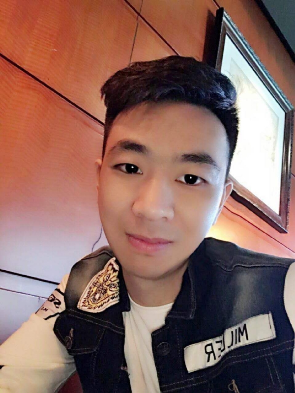 滞后的微笑的第三张照片--洛阳相亲服务中心