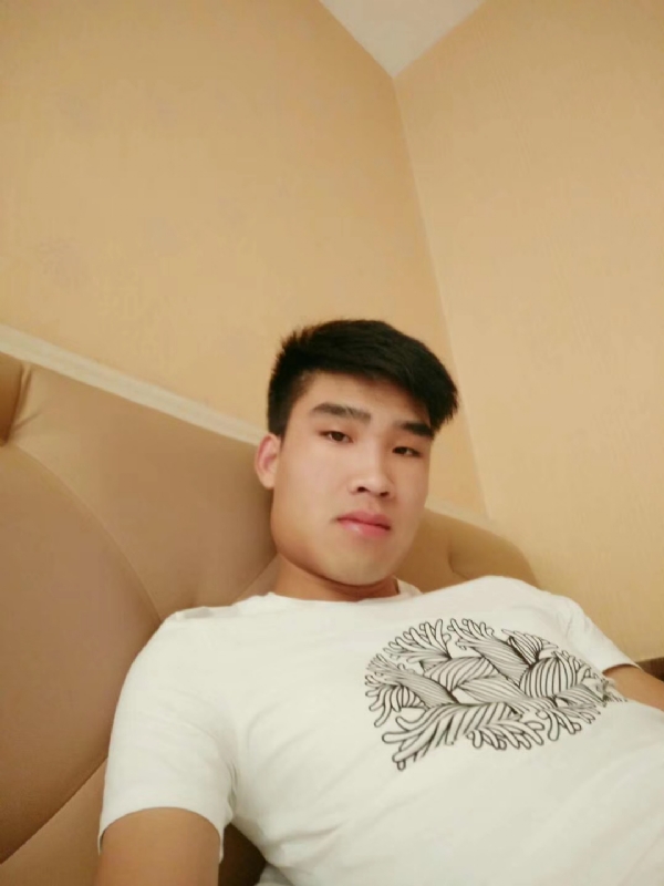 谁不曾孤单上路的第二张照片--洛阳相亲服务中心