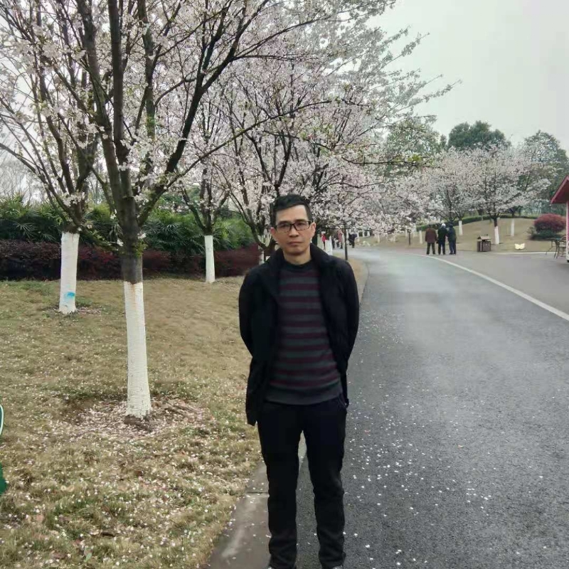 痴心爱人的第一张照片--洛阳相亲服务中心