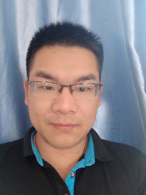 朱先生的第一张照片--洛阳相亲服务中心