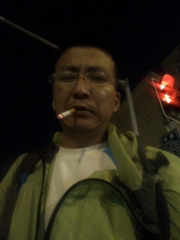 认真的生活的第一张照片--洛阳相亲服务中心