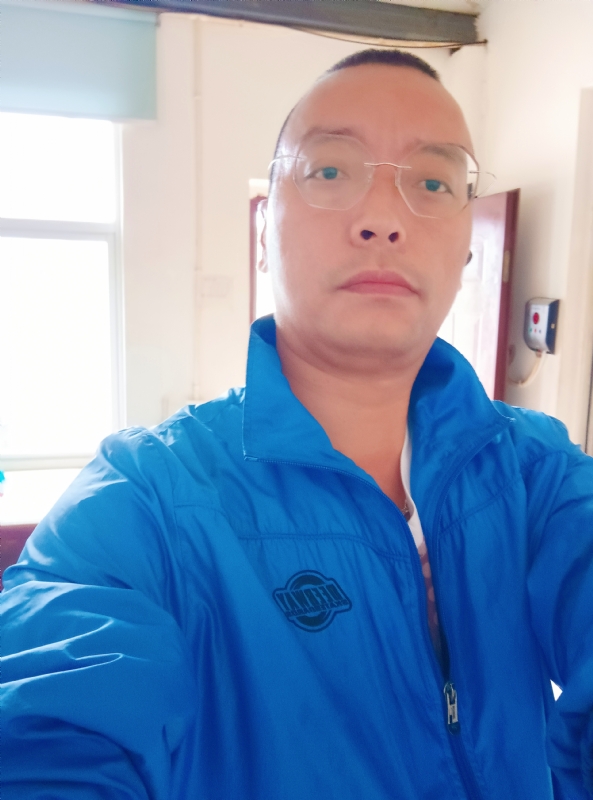 通海混混的第一张照片--洛阳相亲服务中心
