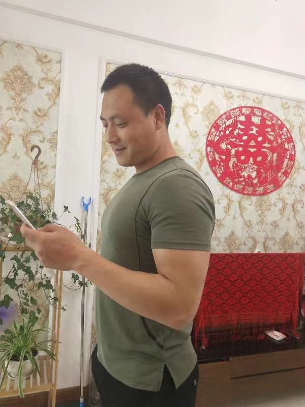 旧时相识的第三张照片--洛阳相亲服务中心