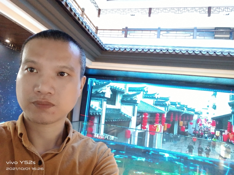 云中漫步的第一张照片--洛阳相亲服务中心
