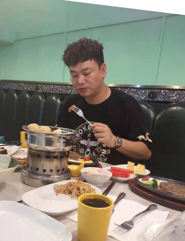 杰的第二张照片--洛阳相亲服务中心