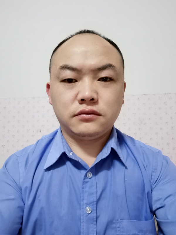 与子携老的第一张照片--洛阳相亲服务中心