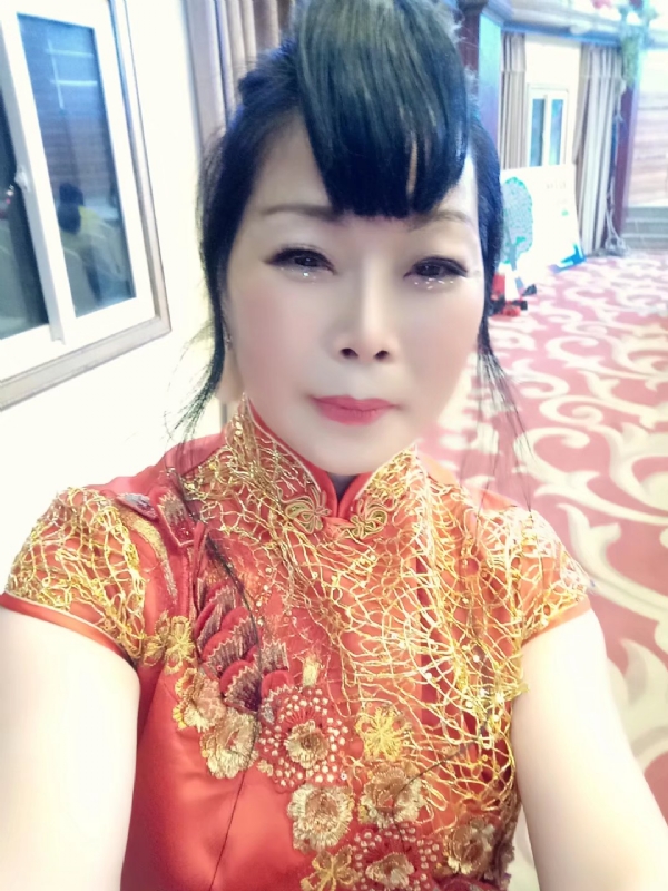 冰雪的第一张照片--洛阳相亲服务中心