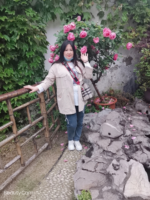 乖乖一女的第三张照片--洛阳相亲服务中心