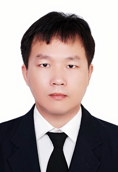 草帽借箭的第一张照片--洛阳相亲服务中心