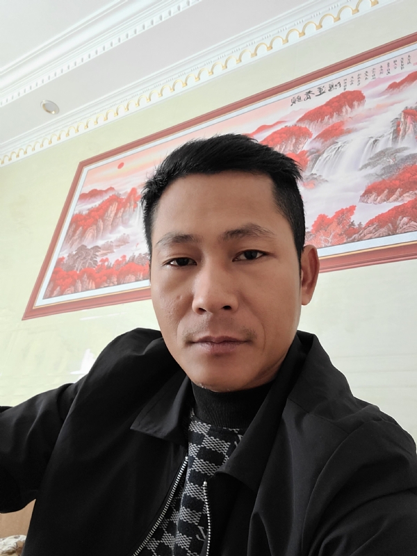 大叔的第一张照片--洛阳相亲服务中心