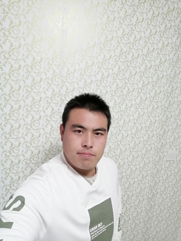看草莓在跳舞的第一张照片--洛阳相亲服务中心