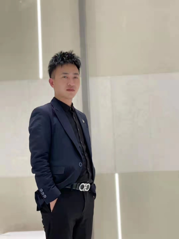 宋定鸿的第一张照片--洛阳相亲服务中心