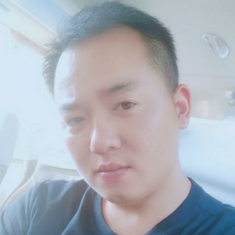 荒漠°的第一张照片--洛阳相亲服务中心