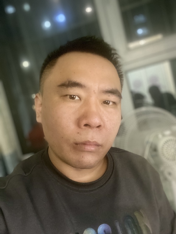 云的第三张照片--洛阳相亲服务中心
