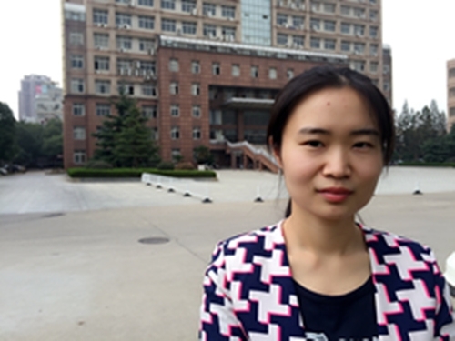 女儿征婚的第一张照片--洛阳相亲服务中心