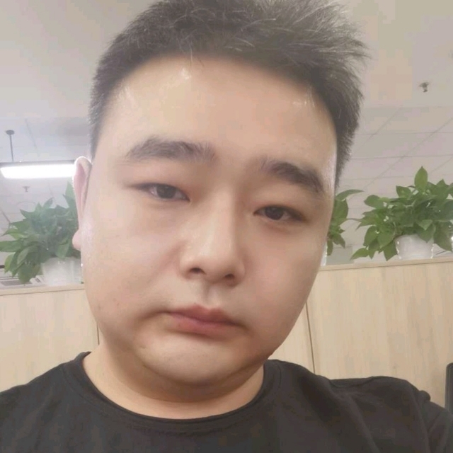 异域听风的第一张照片--洛阳相亲服务中心
