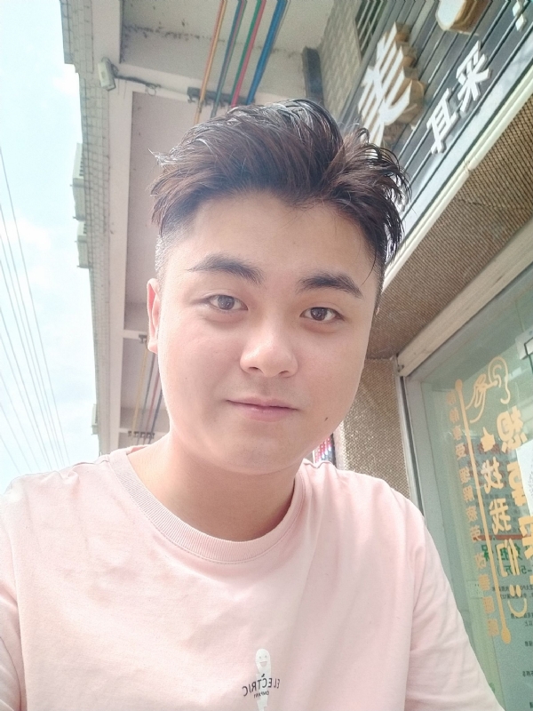 李健诚的第一张照片--洛阳相亲服务中心