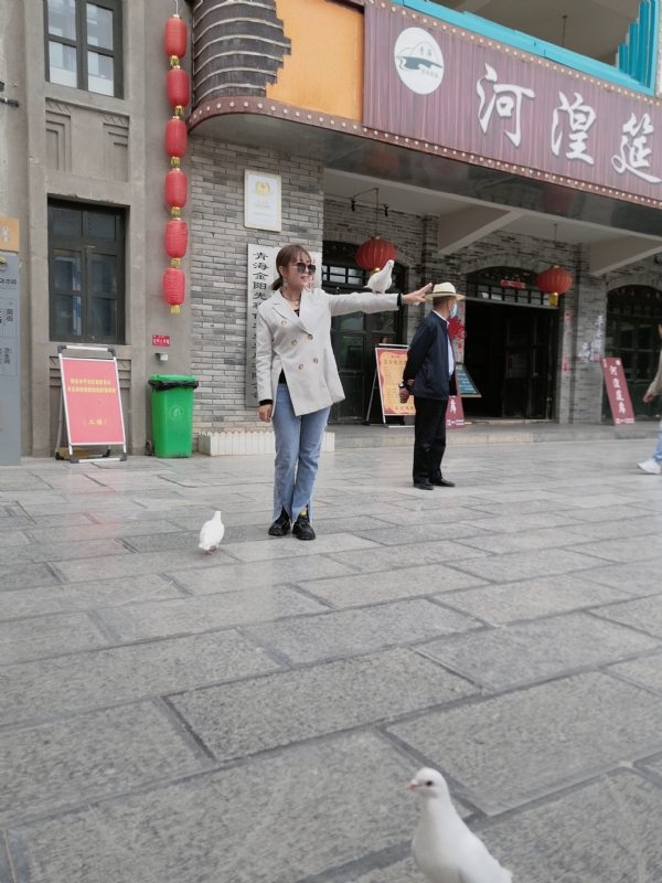 艳艳的第一张照片--洛阳相亲服务中心