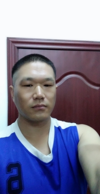 会飞的鱼的第一张照片--洛阳相亲服务中心