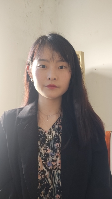 啾啾儿的第一张照片--洛阳相亲服务中心