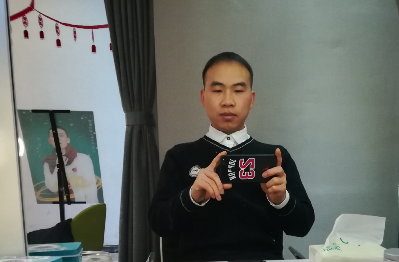 恬淡的第一张照片--洛阳相亲服务中心