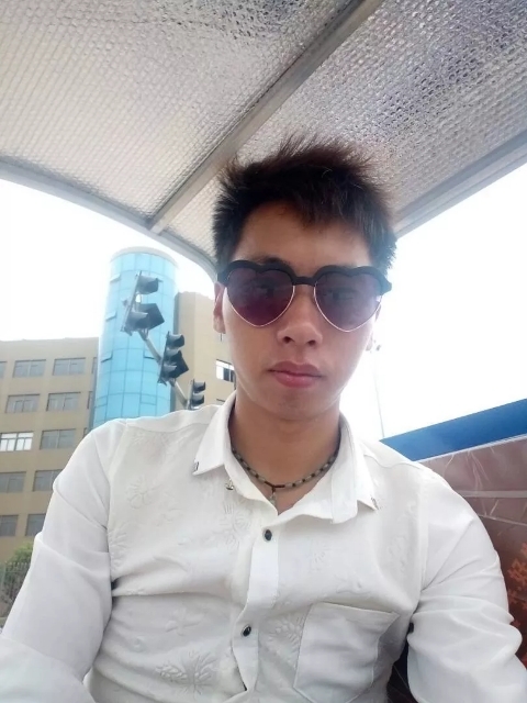 寻缘的第一张照片--洛阳相亲服务中心