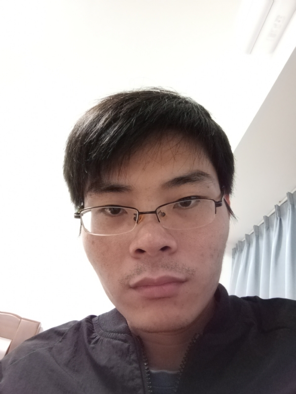 鱼秋南的第一张照片--洛阳相亲服务中心