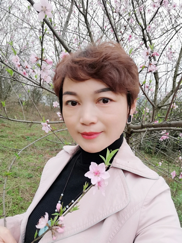 转角遇到你的第一张照片--洛阳相亲服务中心