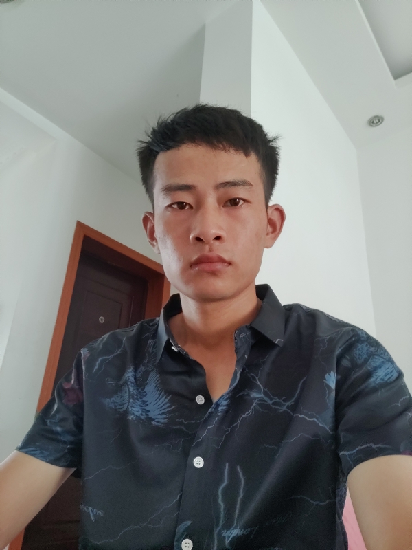 彳亍的第二张照片--洛阳相亲服务中心
