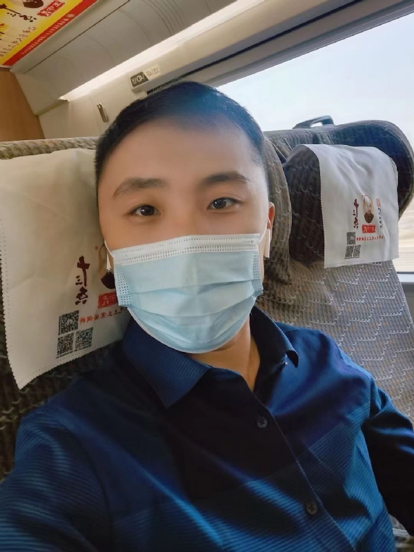 孤独的小屁猪的第二张照片--洛阳相亲服务中心