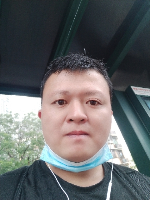 李生的第一张照片--洛阳相亲服务中心