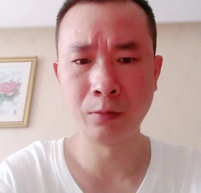 自由飞翔的第一张照片--洛阳相亲服务中心