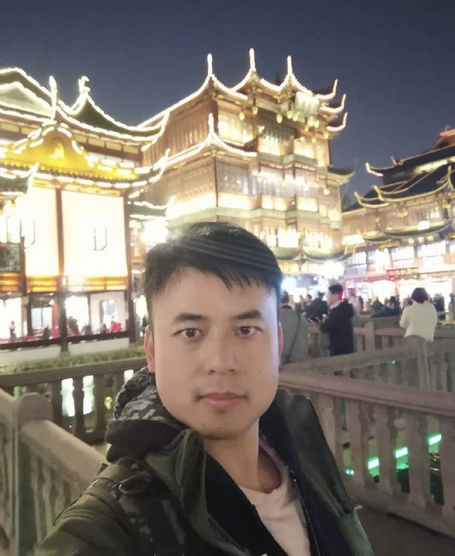 何先生he的第一张照片--洛阳相亲服务中心