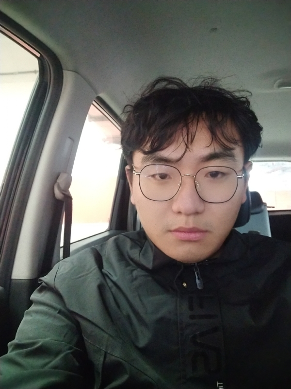 云淡风轻的第一张照片--洛阳相亲服务中心