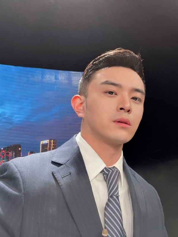 韩哥的第二张照片--洛阳相亲服务中心
