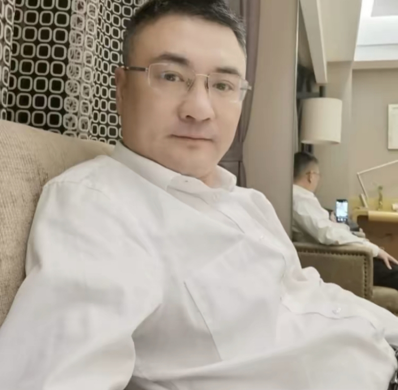 追逐的第二张照片--洛阳相亲服务中心