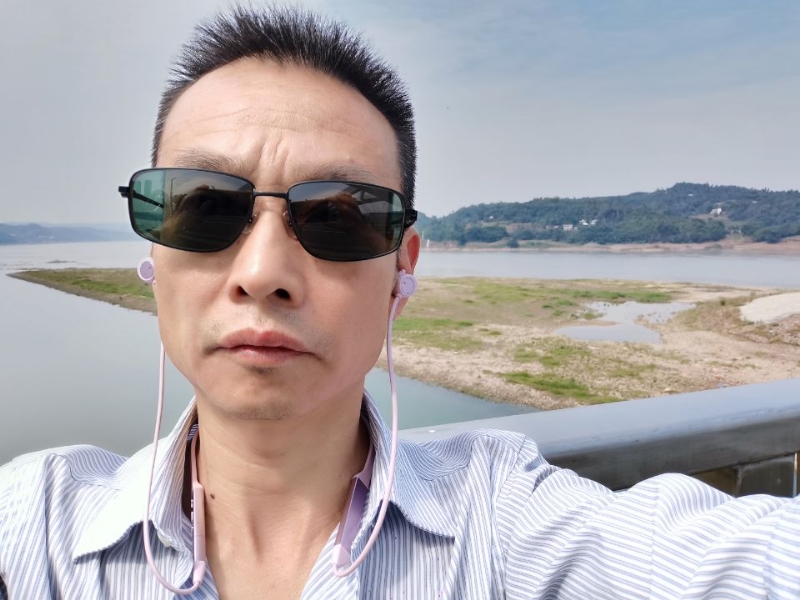 猪哥哥的第一张照片--洛阳相亲服务中心