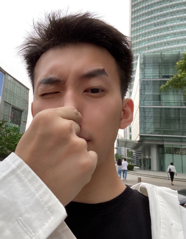 绝世大冤种的第四张照片--洛阳相亲服务中心