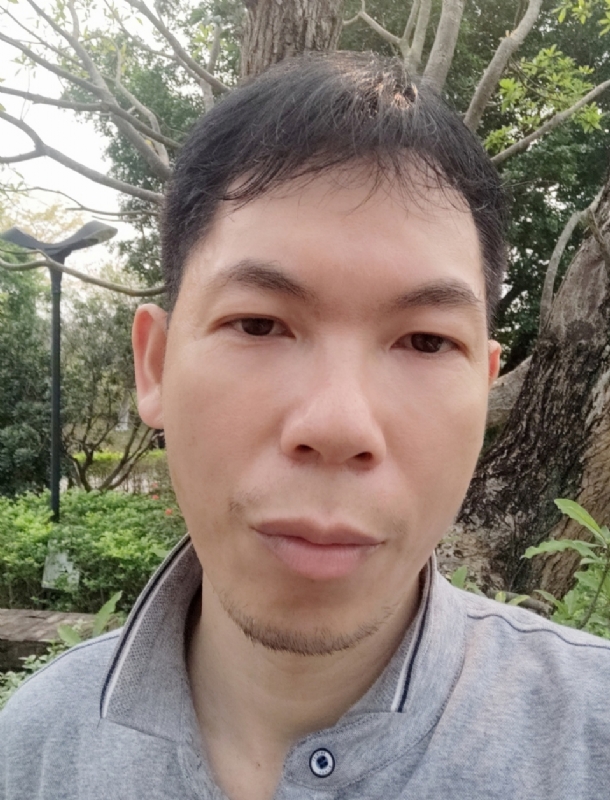 漂浮的云的第一张照片--洛阳相亲服务中心