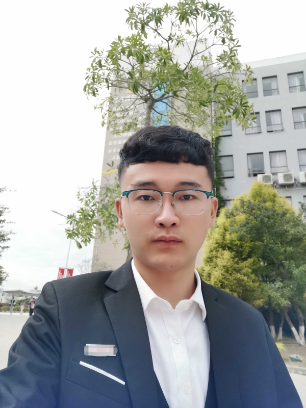 毓文的第三张照片--洛阳相亲服务中心