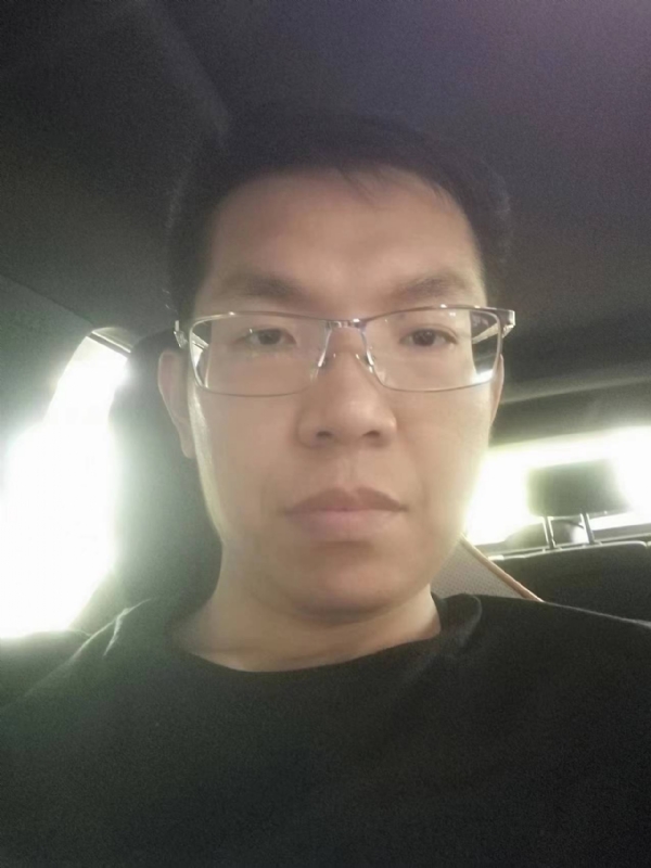 小黑包的第二张照片--洛阳相亲服务中心
