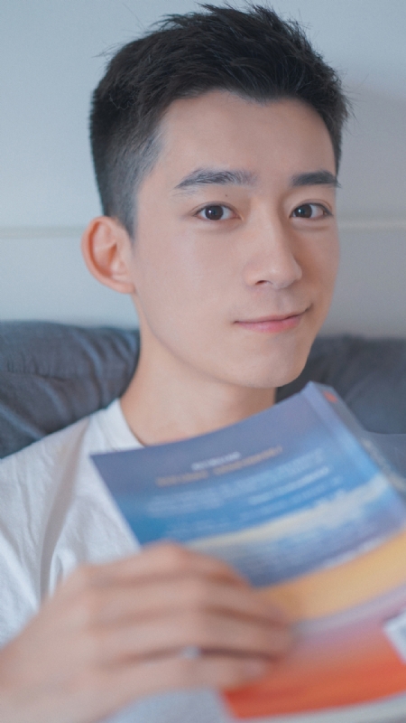 顾飞的第四张照片--洛阳相亲服务中心